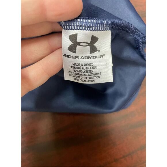 Under Armour Navy Heatgear Skirt- Size Medium - Picture 6 of 6